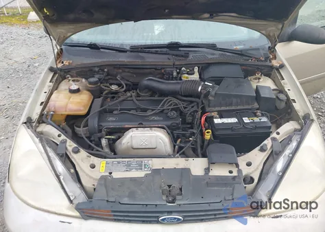 2000 Ford Focus Zts from USA, damaged, VIN 1FAFP3833YW399619